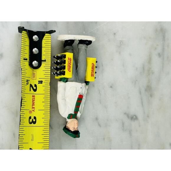 Coca Cola Town Square Stocking up Delivery Man 7980 1992 Collectibles Christmas - Picture 7 of 9